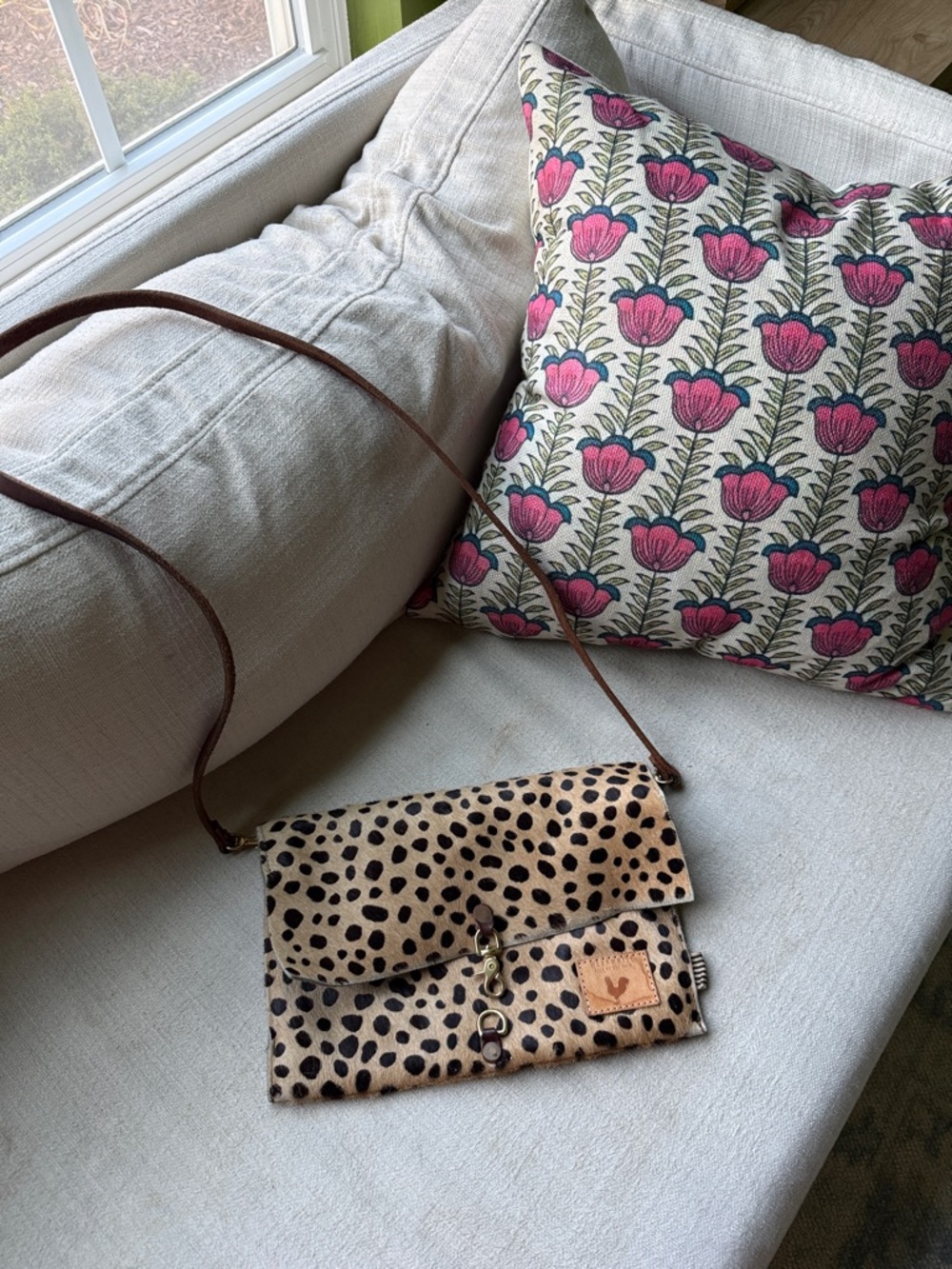 Meanwhile Leopard Print Crossbody Clutch - Brown/Black - Picture 2 of 4
